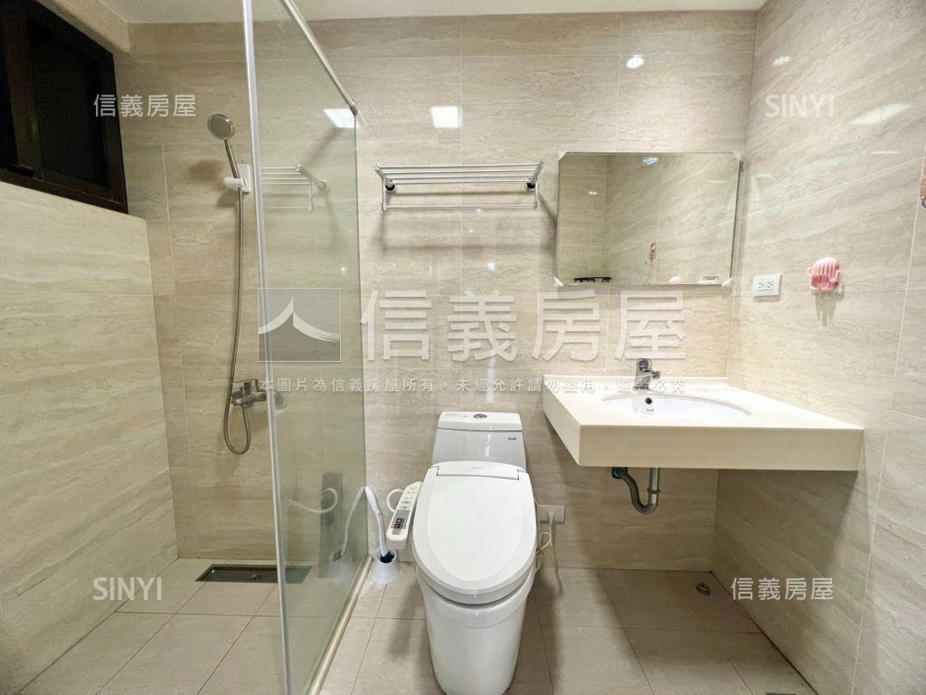 佳泰一景裝潢美屋房屋室內格局與周邊環境