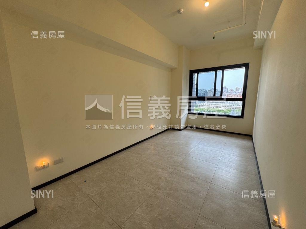愛琴海面公園遠棟距兩房房屋室內格局與周邊環境