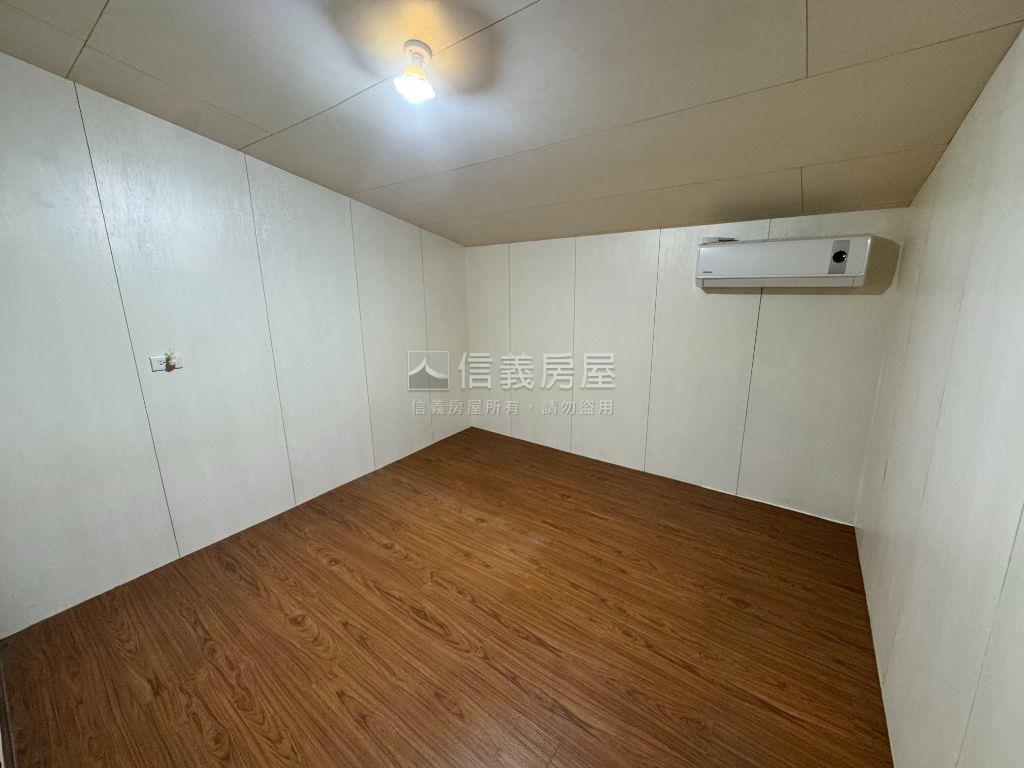 大里超俗透天房屋室內格局與周邊環境
