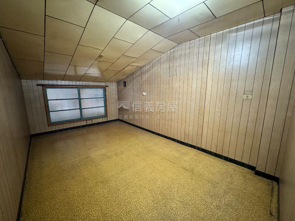 大里超俗透天房屋室內格局與周邊環境