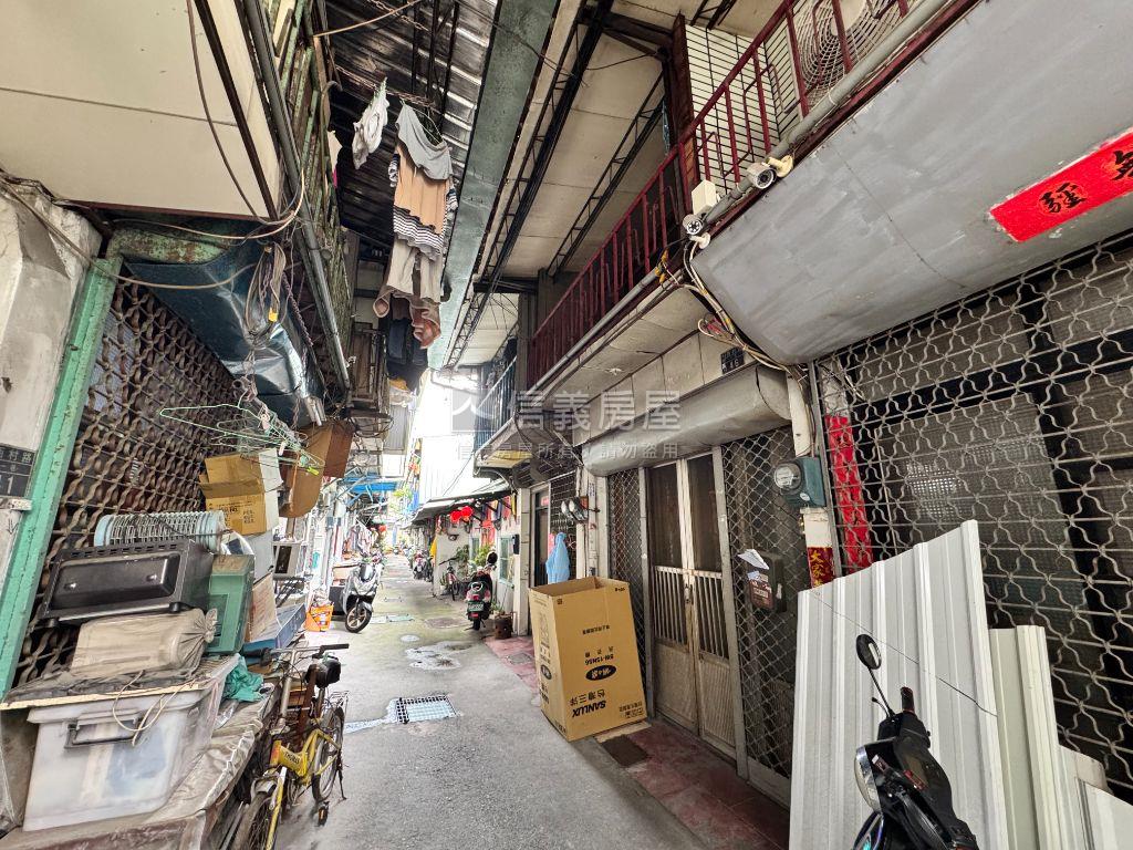 大里超俗透天房屋室內格局與周邊環境