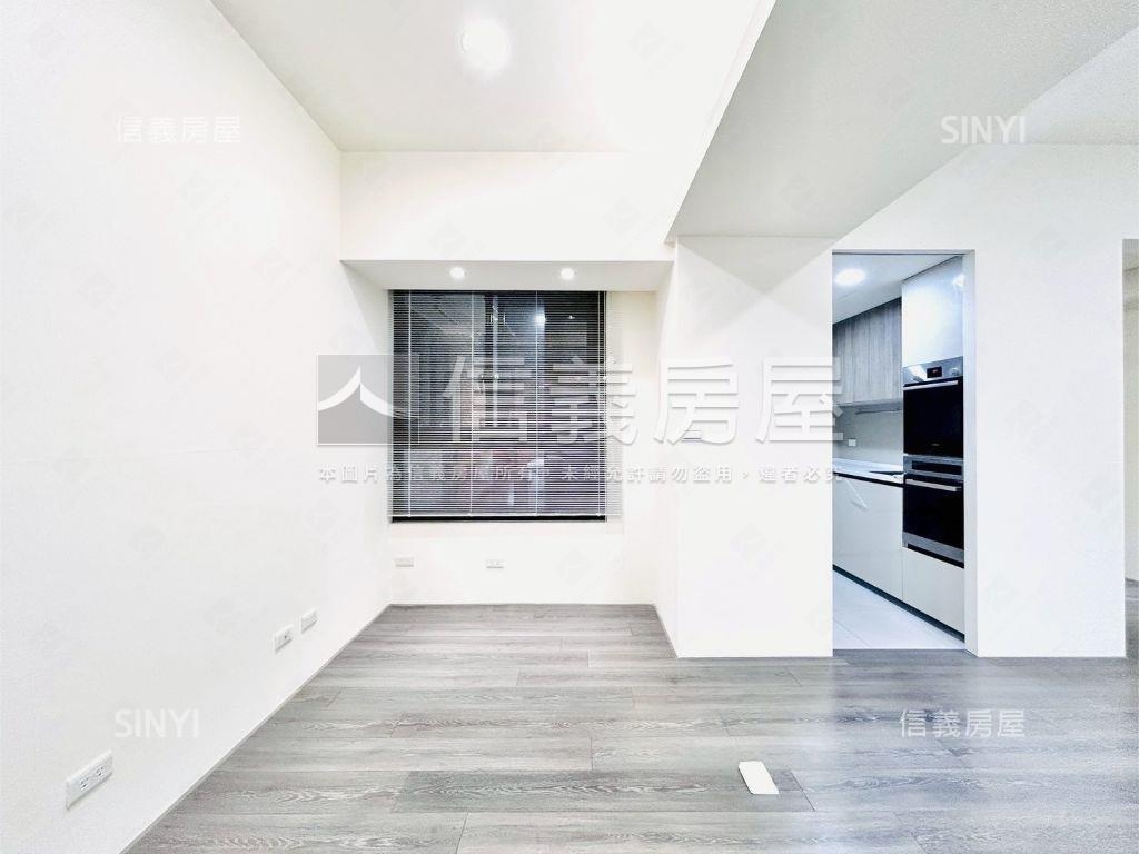 國泰Ｐｌｕｓ大三房平車位房屋室內格局與周邊環境