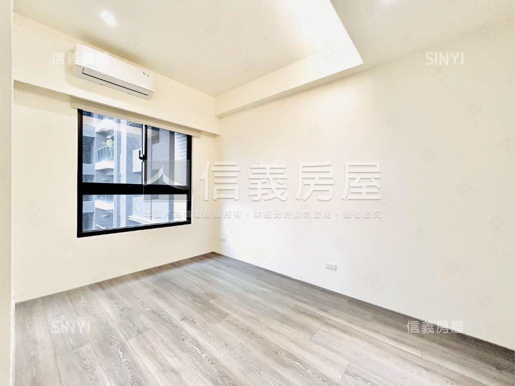 國泰Ｐｌｕｓ大三房平車位房屋室內格局與周邊環境