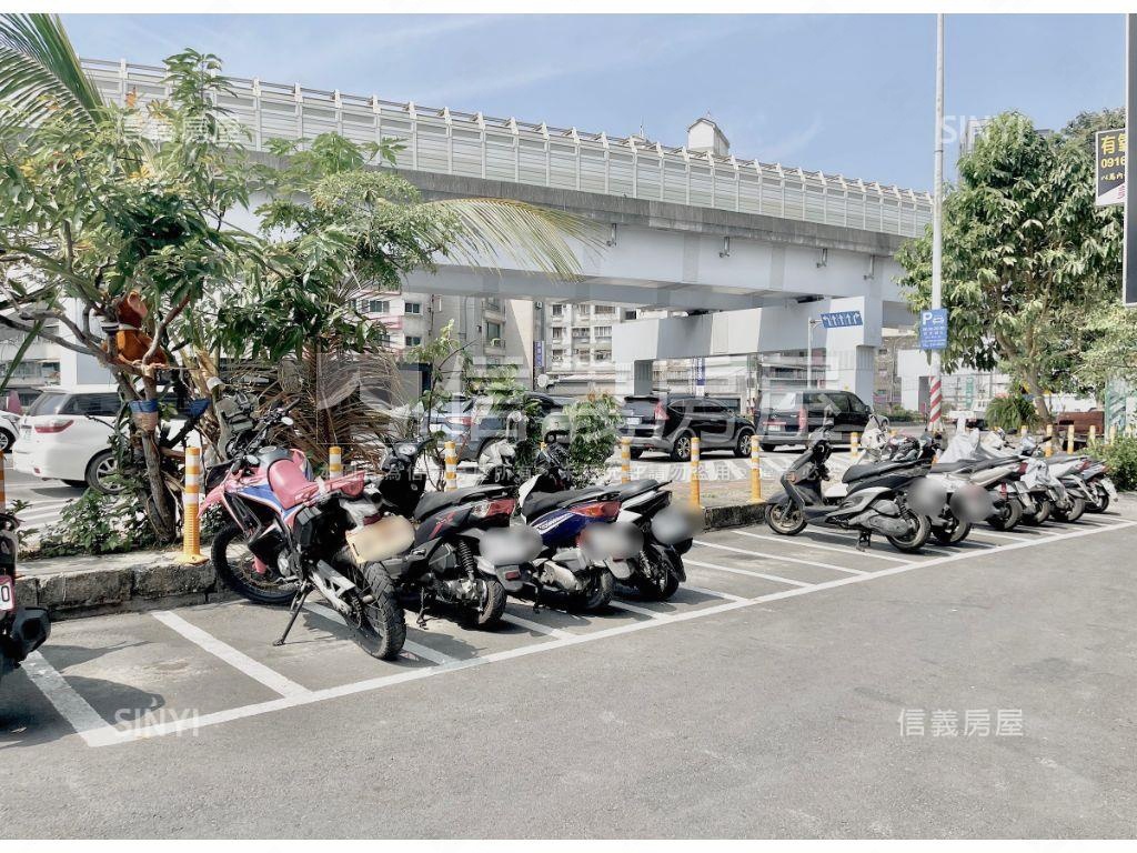 近都會公園捷運三房房屋室內格局與周邊環境