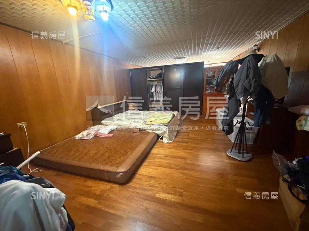 近復旦國小活巷透天房屋室內格局與周邊環境