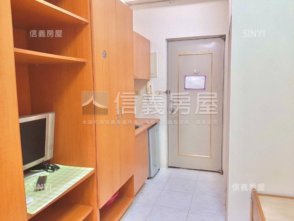育達１樓大套房房屋室內格局與周邊環境