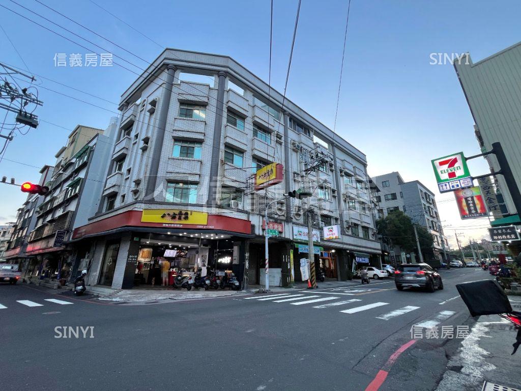 文化商圈正１２米路金店房屋室內格局與周邊環境