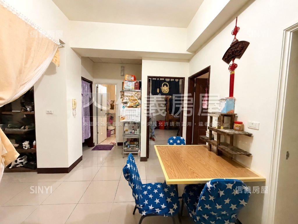 禾顏岳色４房房屋室內格局與周邊環境
