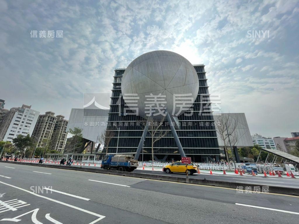 捷運公園美景稀有電梯房屋室內格局與周邊環境