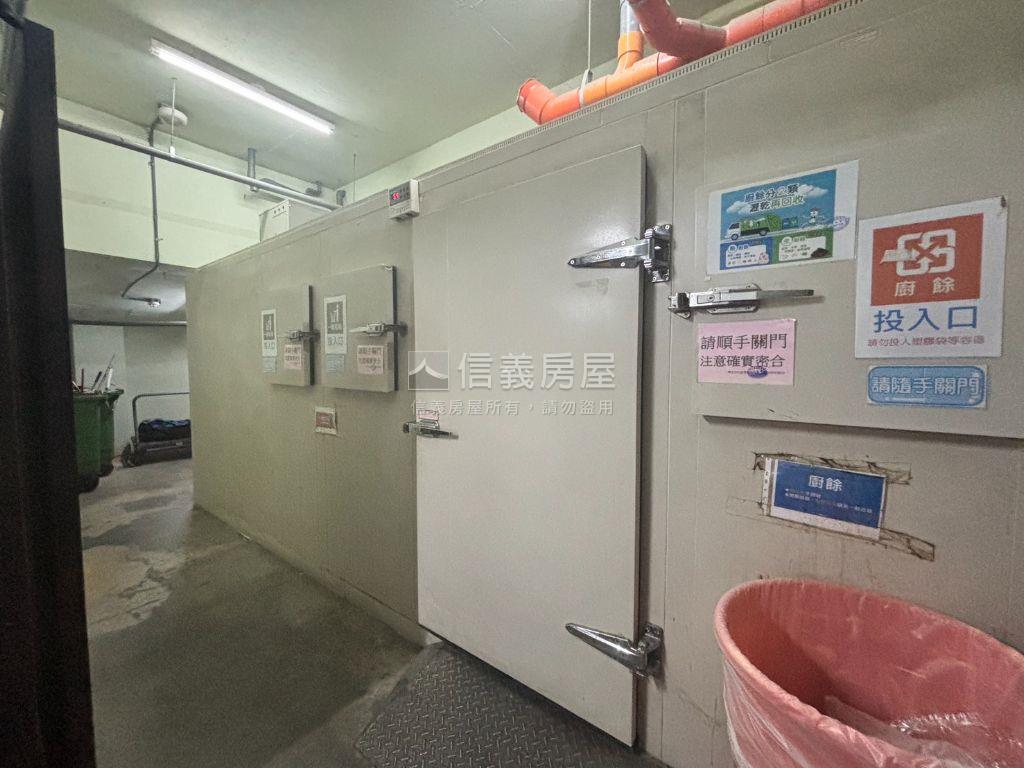 樂生活質感兩房車位房屋室內格局與周邊環境