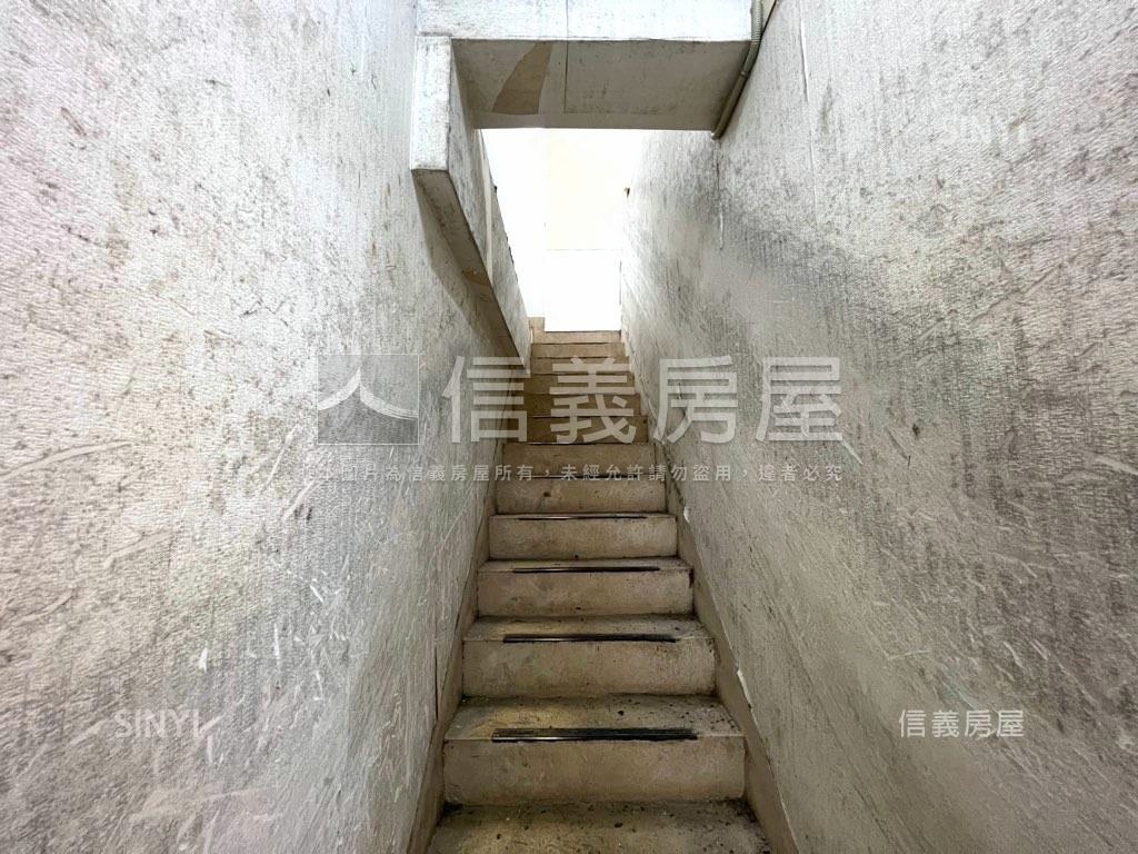 虎林商圈傳家金店面房屋室內格局與周邊環境