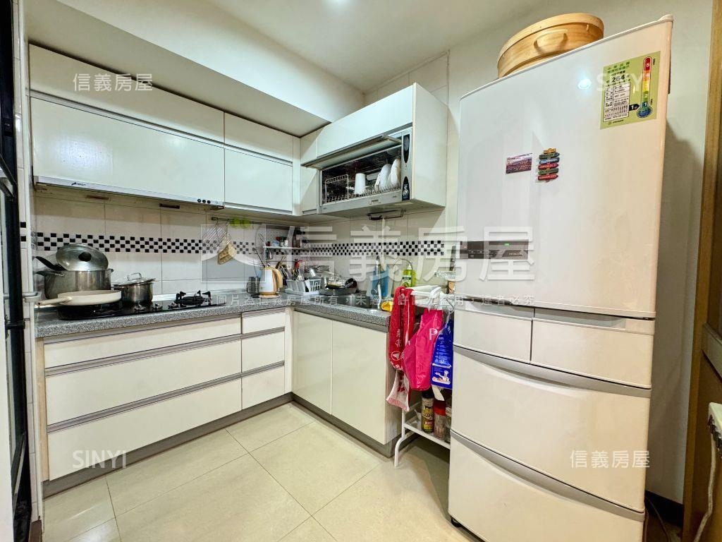 太普ＭＯＭＡ高樓三房平車房屋室內格局與周邊環境