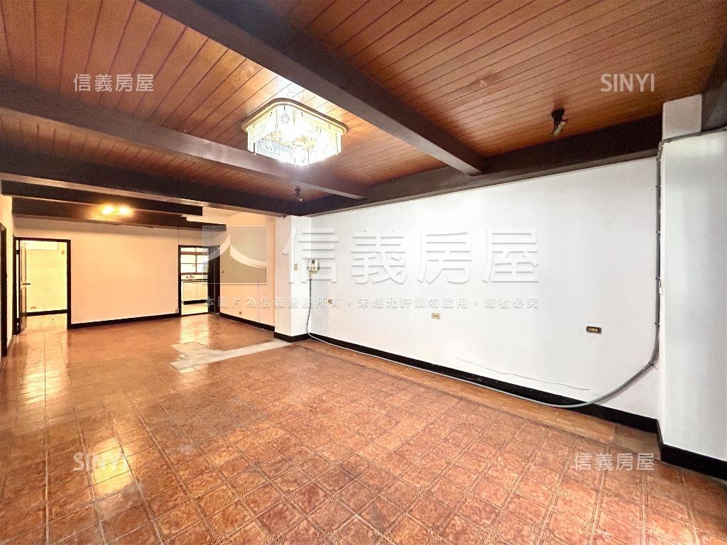 銅山官巷大面寬一樓房屋室內格局與周邊環境