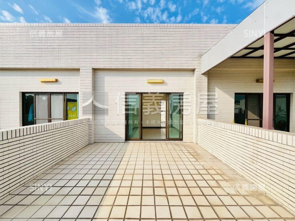 陽光綠意・臨路美車墅房屋室內格局與周邊環境