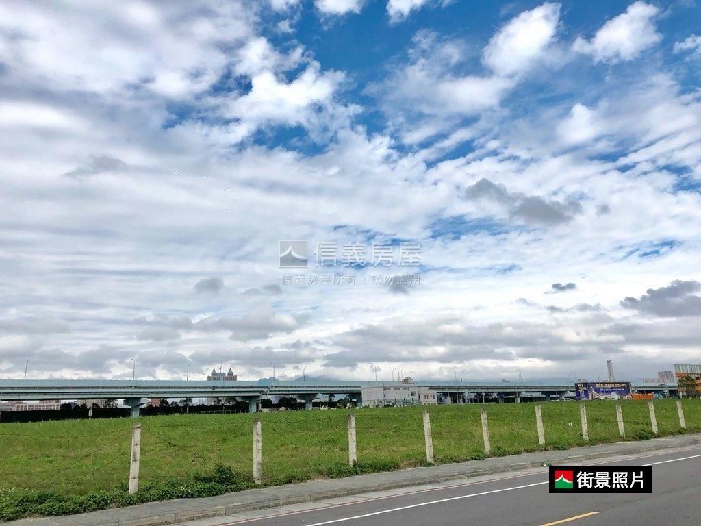 丹麥琥珀挑高大空間房屋室內格局與周邊環境