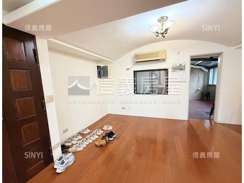 天母陽明新城房屋室內格局與周邊環境