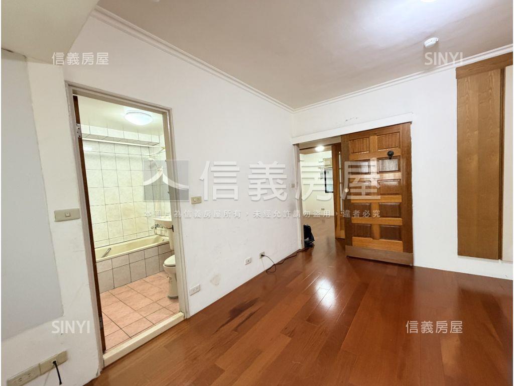 天母陽明新城房屋室內格局與周邊環境