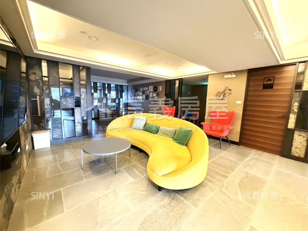 愛丁堡‧新穎美妝２房平車房屋室內格局與周邊環境