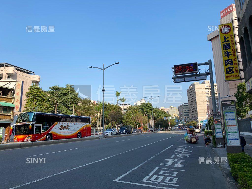 愛河正路吃市地點讚房屋室內格局與周邊環境