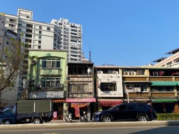 愛河正路吃市地點讚