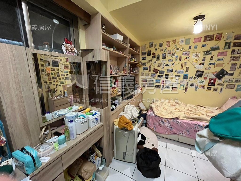 汐止國宅方正４房車位房屋室內格局與周邊環境
