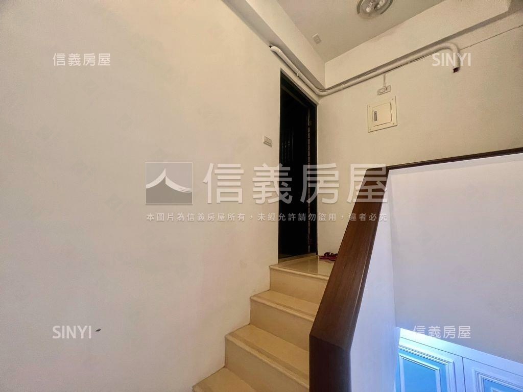 低總價甲山林豪華別墅⭐房屋室內格局與周邊環境