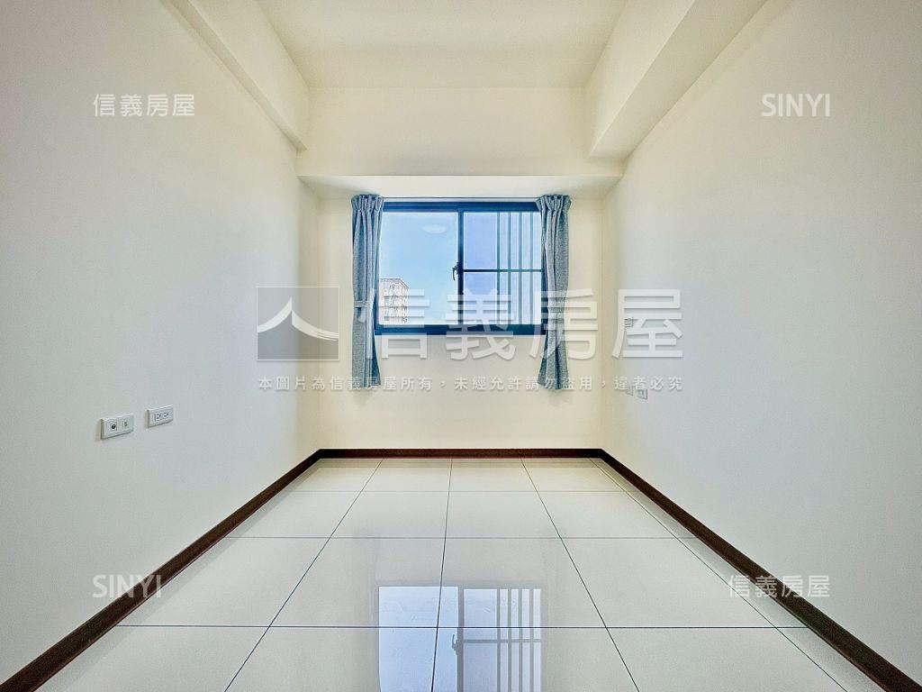 ＬＭ｜領秀質感三房平車房屋室內格局與周邊環境