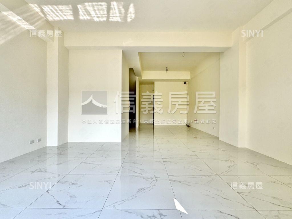 【誠售】全新仁武電梯美墅房屋室內格局與周邊環境