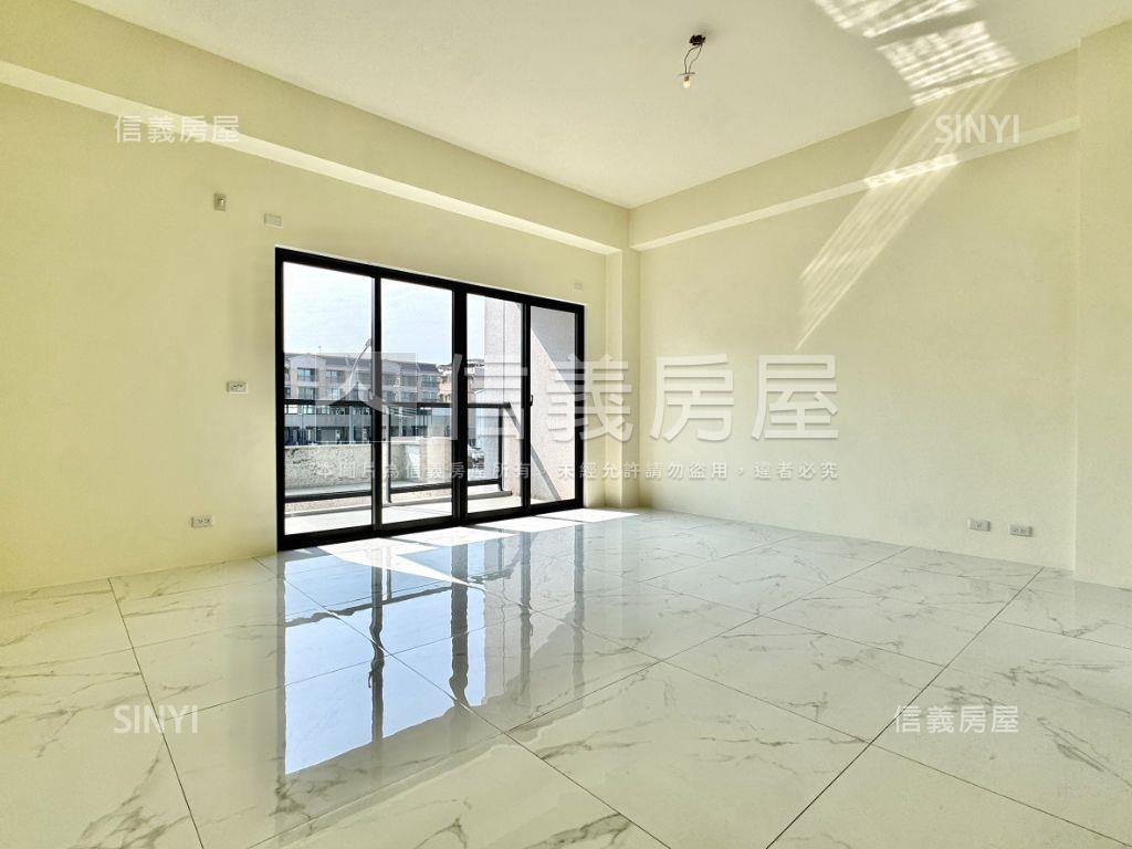 【誠售】全新仁武電梯美墅房屋室內格局與周邊環境