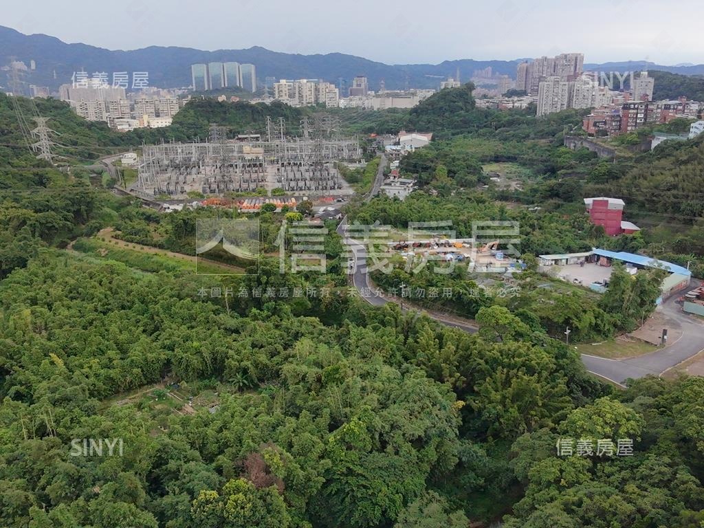 汐止千坪土地房屋室內格局與周邊環境