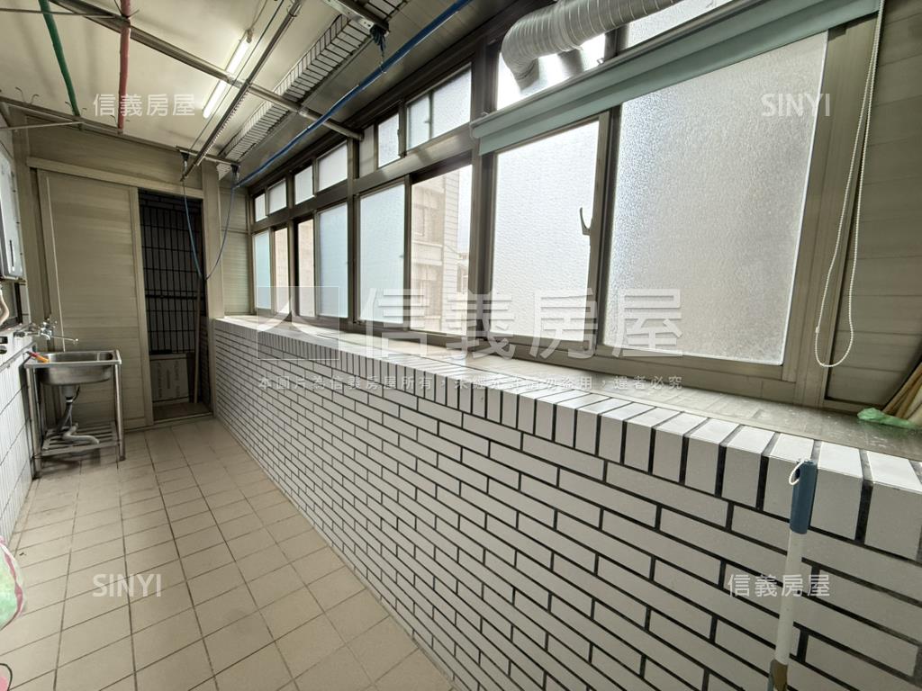 河岸景觀大戶四房房屋室內格局與周邊環境