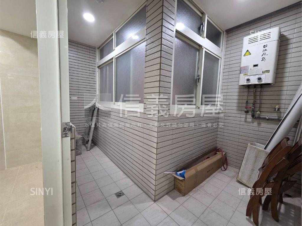 松江路１號辦公房屋室內格局與周邊環境