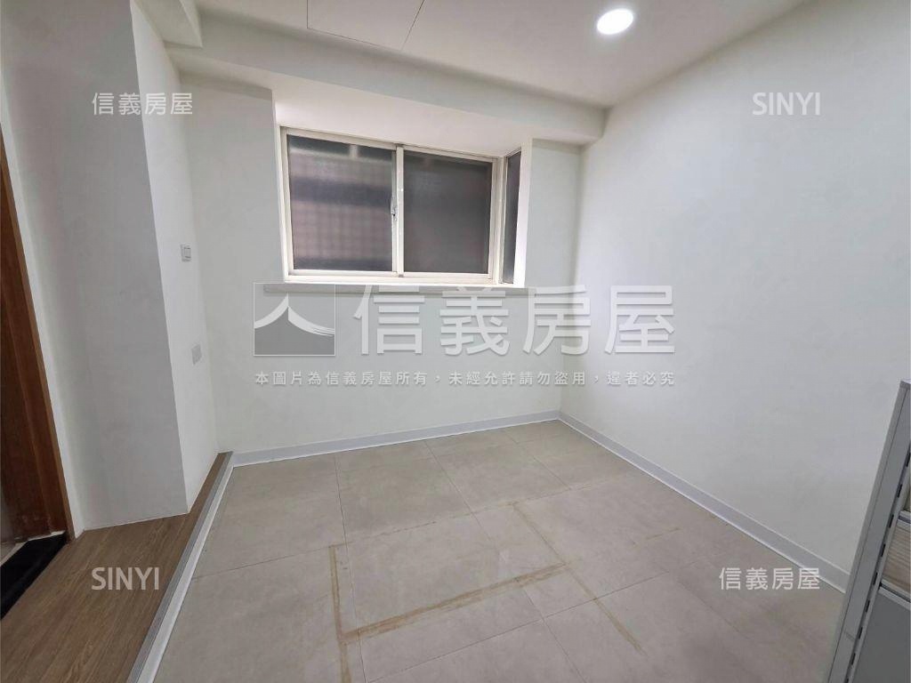 松江路１號辦公房屋室內格局與周邊環境