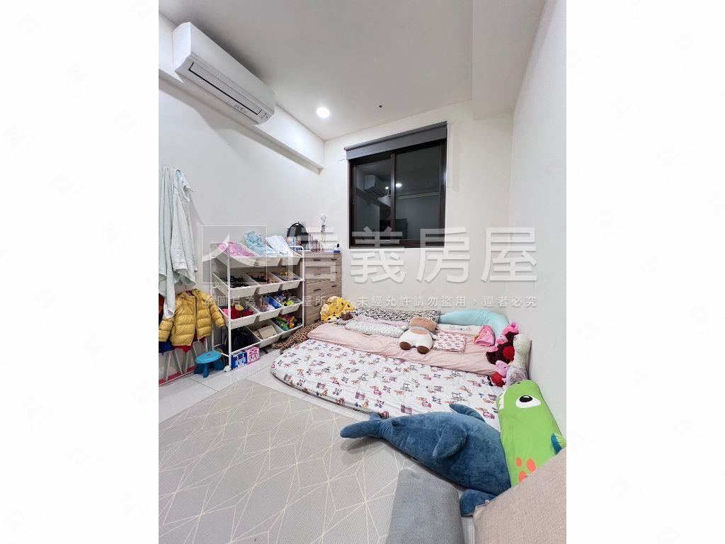１２期－公園旁質感美兩房房屋室內格局與周邊環境