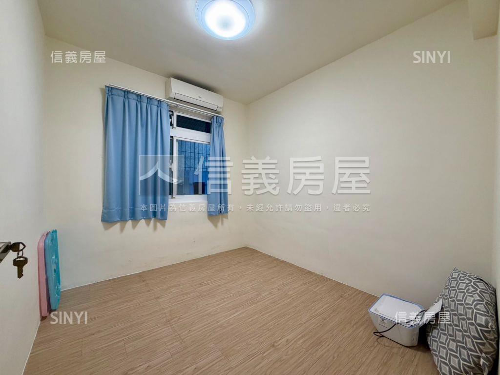 美寓二樓。邊間三面採光房屋室內格局與周邊環境