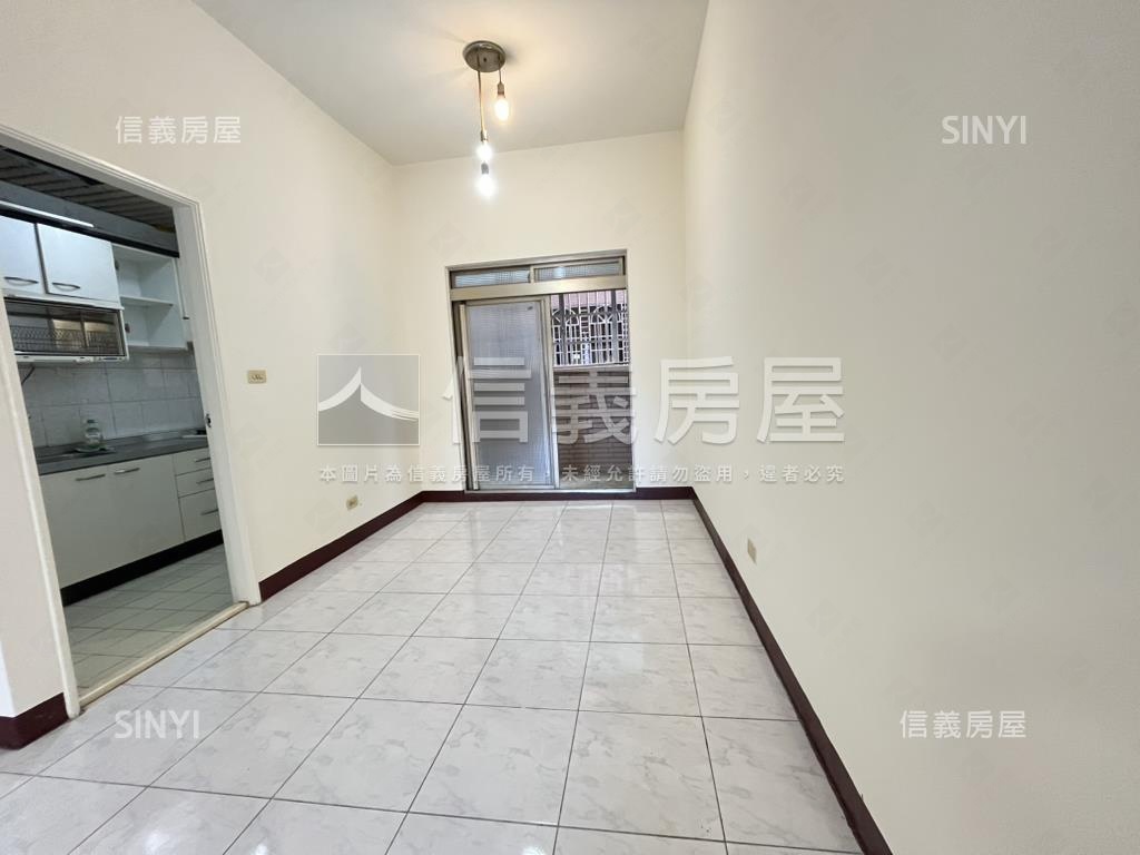 超讚福聯新城三房房屋室內格局與周邊環境