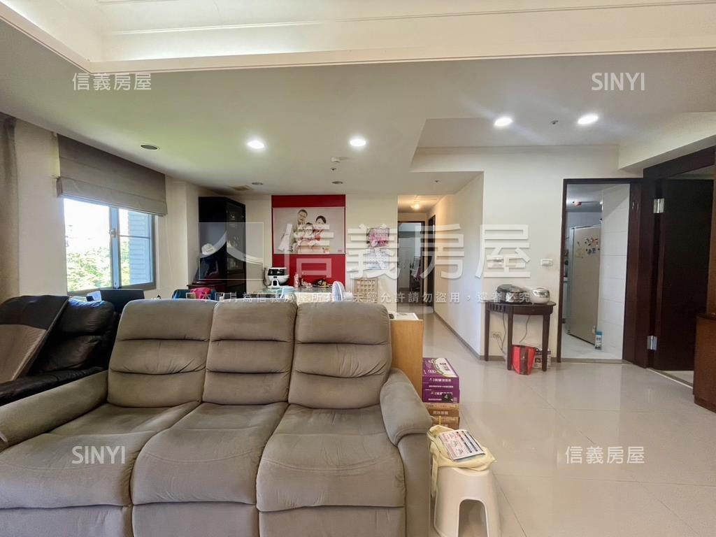信義十八樹景景觀戶房屋室內格局與周邊環境