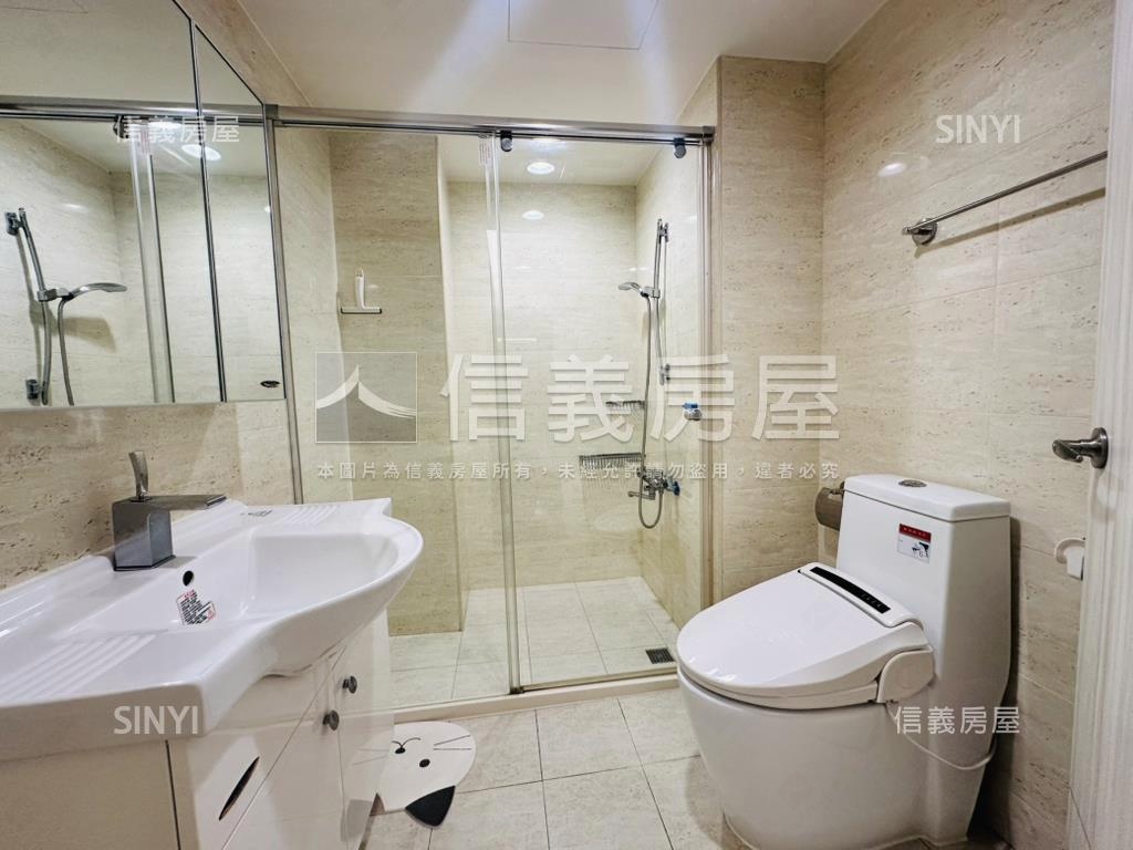 海都西景美妝２房平車房屋室內格局與周邊環境