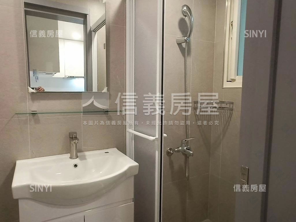 中正國中低總二樓美宅房屋室內格局與周邊環境