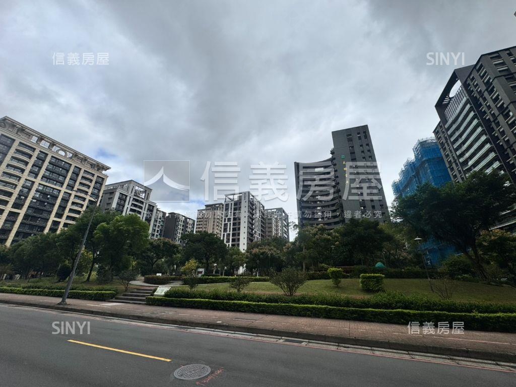 【亞昕】溫馨大兩房車位房屋室內格局與周邊環境