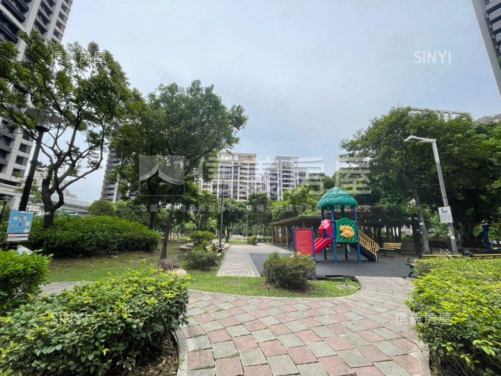 【亞昕】溫馨美屋附車位房屋室內格局與周邊環境