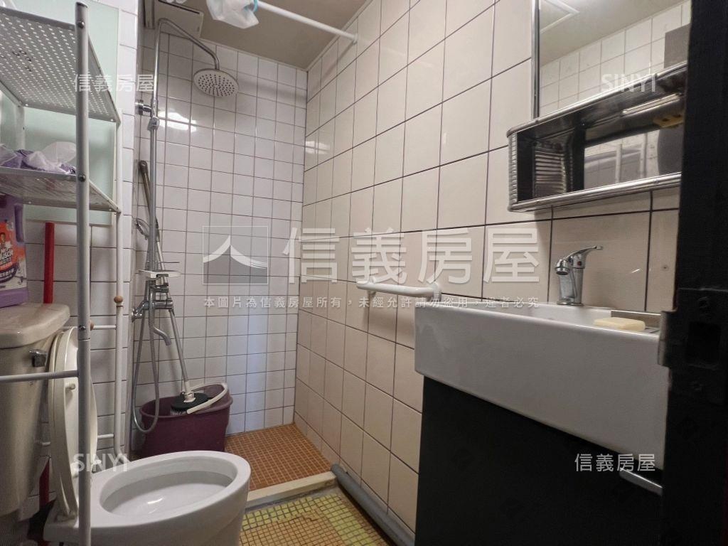 ★電梯華廈方正３房★房屋室內格局與周邊環境