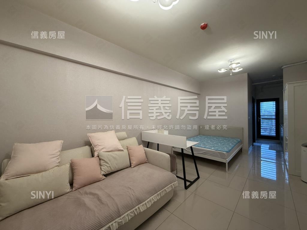 亞灣。繽海溫馨美宅房屋室內格局與周邊環境