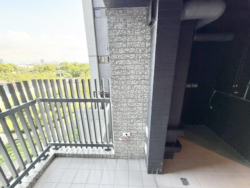 【新碩大砌】露臺３房房屋室內格局與周邊環境
