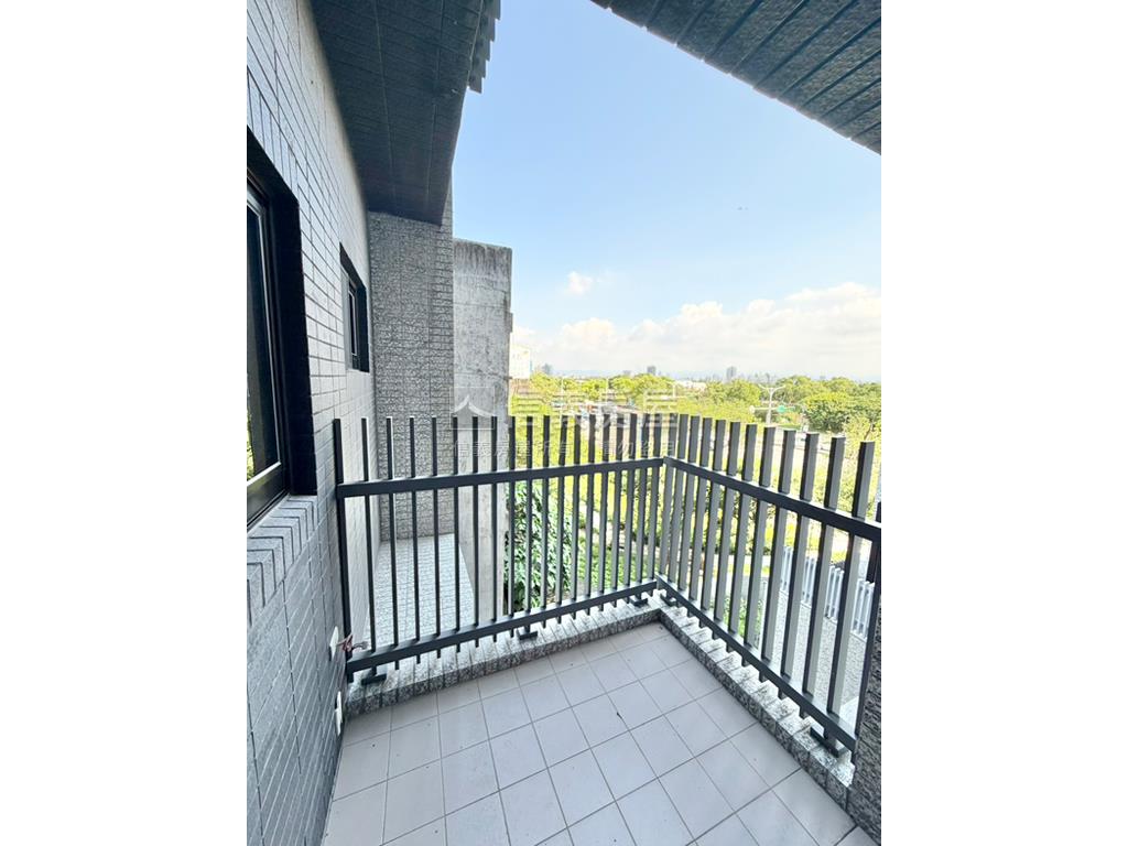 【新碩大砌】露臺３房房屋室內格局與周邊環境