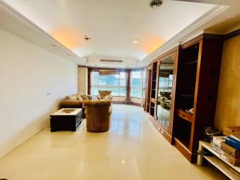 湯泉山水美景幸福家