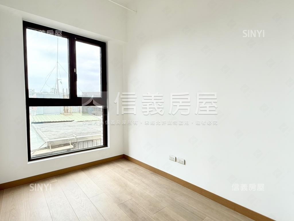 敦北南京後棟高樓兩房房屋室內格局與周邊環境