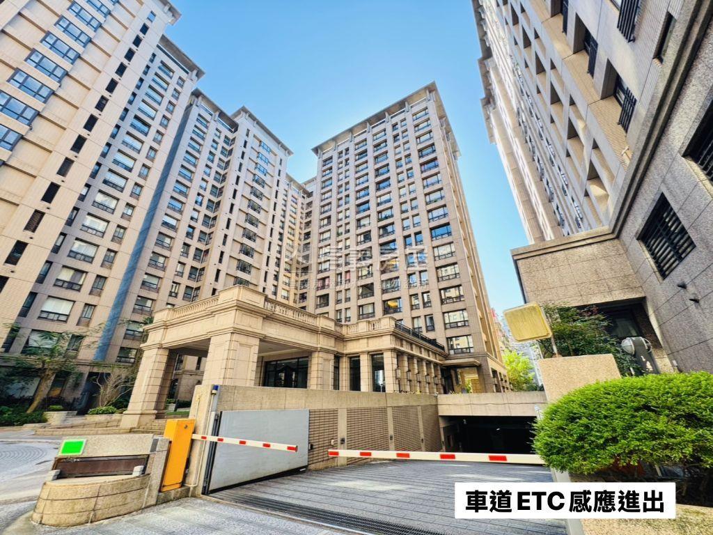 長堤。採光高樓２房房屋室內格局與周邊環境
