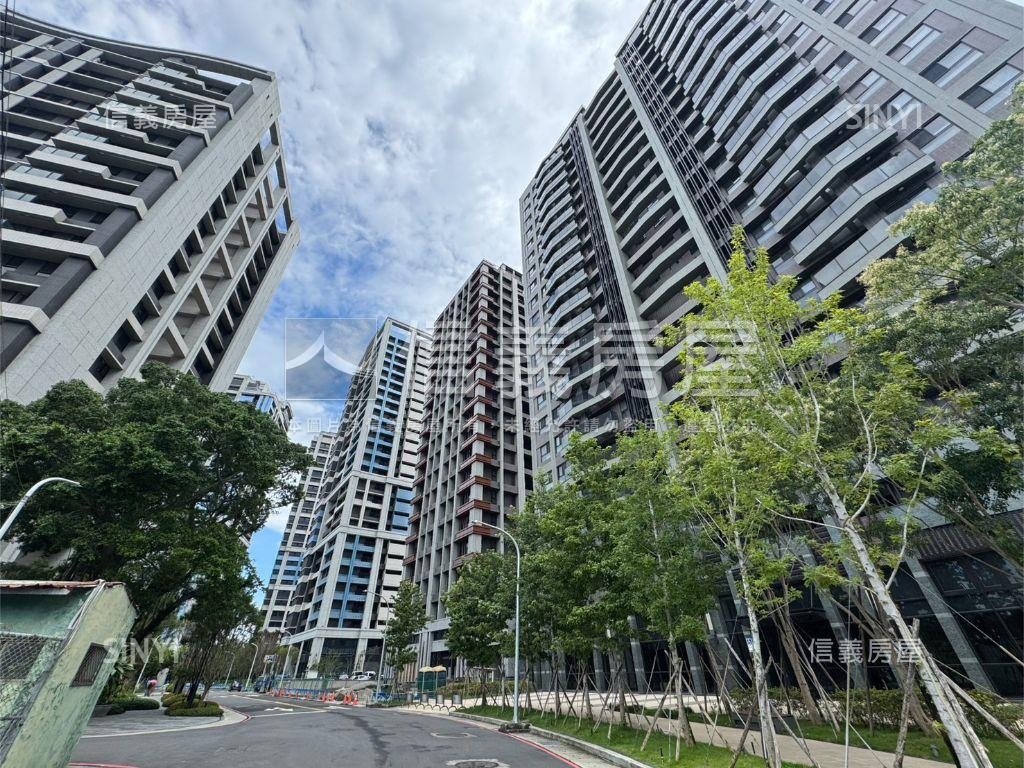 景觀三房可另購車位房屋室內格局與周邊環境