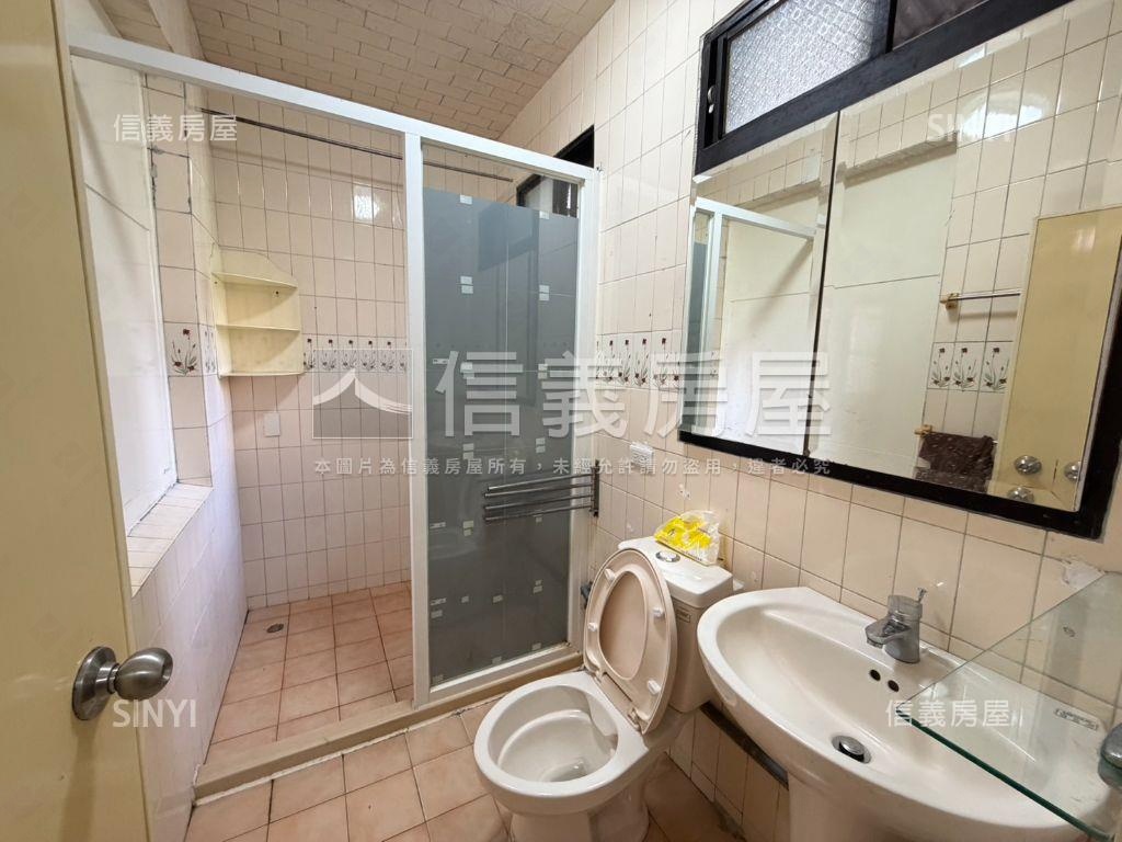 ★板新捷運邊間三房房屋室內格局與周邊環境